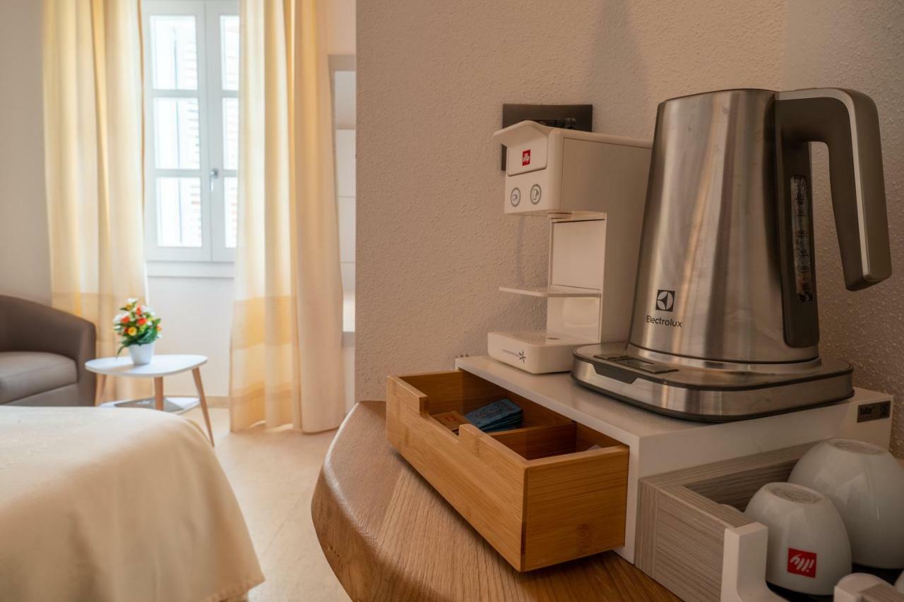 Corso Umberto Rooms 올비아 외부 사진